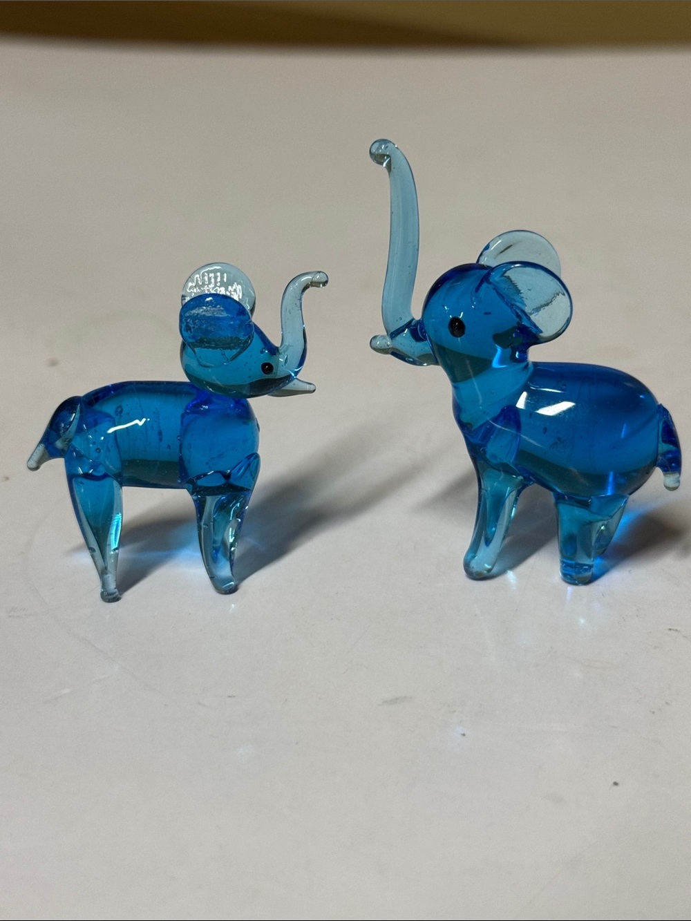 Elephant Figurine Set Of 2 Blue/Teal  Art Glass Miniature Hand blown 2.25”, 1.75
